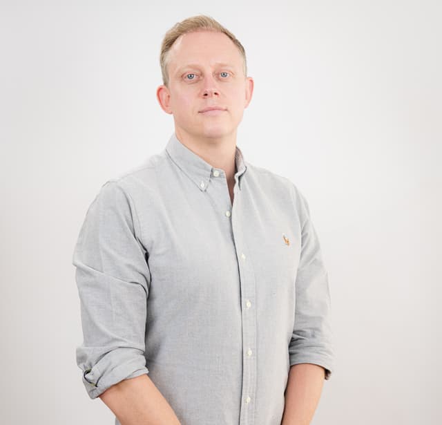 Elliot Rivett